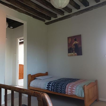 La Petellerie, Maison De Campagne Avec Piscine Pour Un Sejour Detente Moyon エクステリア 写真